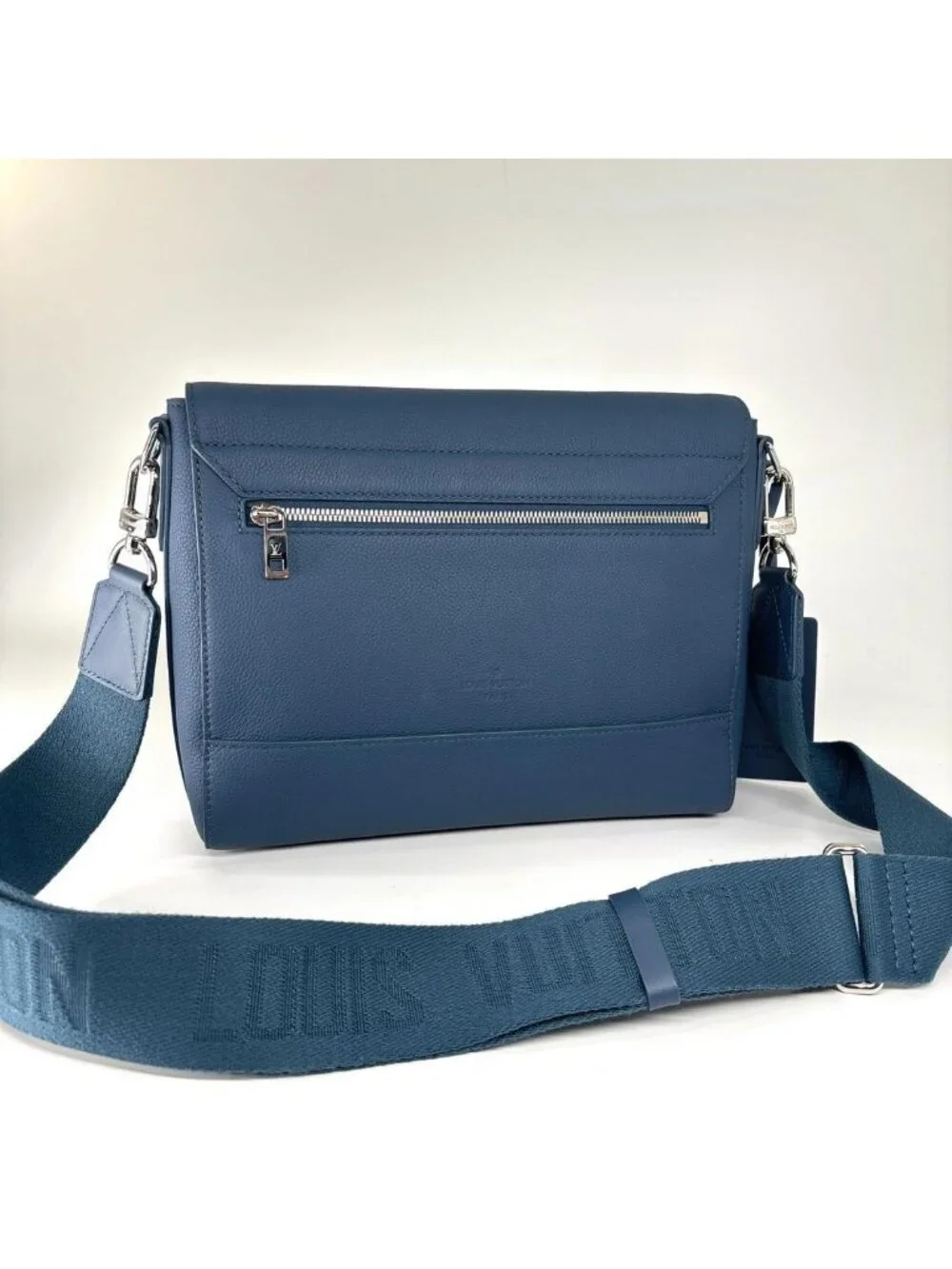 Louis Vuitton IC LV Aerogram Messenger Bag